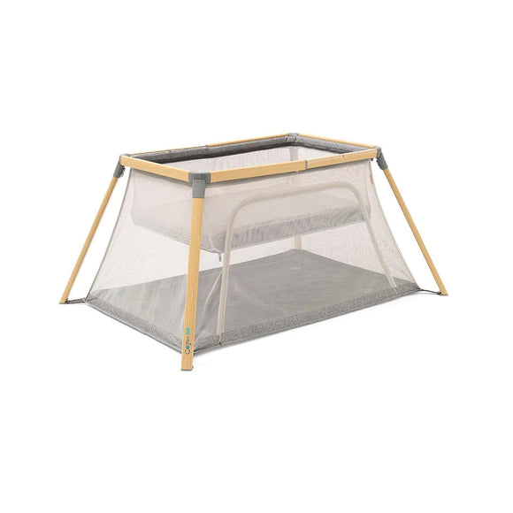 Travel cot deals with zip opening